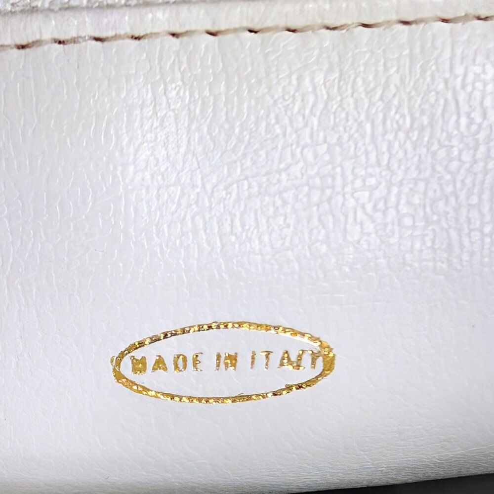 Chanel Rare Vintage White Quilted Lambskin Large Hobo Tote 24k GHW - Picture 12 of 16